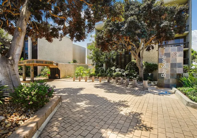 3940-gresham-st-213-san-diego-ca-92109/hzid_bf085f27
