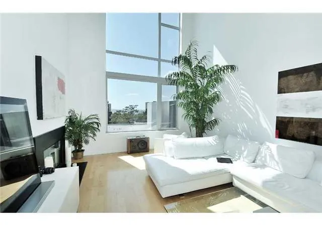 1642-7th-avenue-529-san-diego-ca-92101/hzid_6d33c2f4