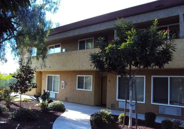 1631-bayview-hts-dr-4-san-diego-ca-92105/hzid_0e407844
