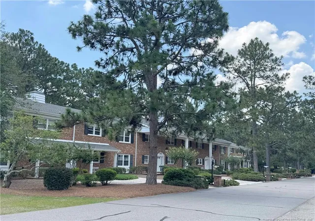 313-a-driftwood-cir-southern-pines-nc-28387/hzid_e848eb67