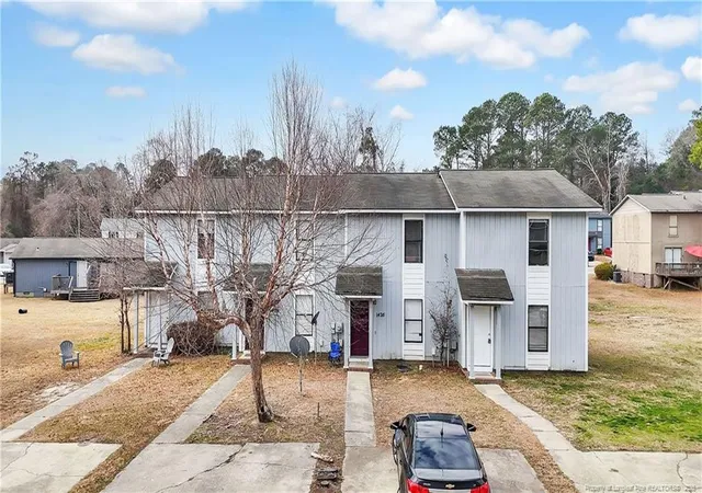 1424-1430-tangora-ln-fayetteville-nc-28304/hzid_a8fc7f72