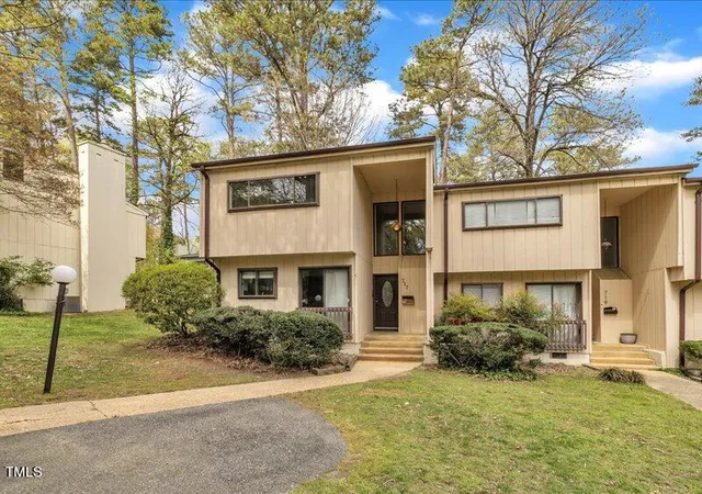 717-e-millbrook-rd-raleigh-nc-27609/hzid_7d272762