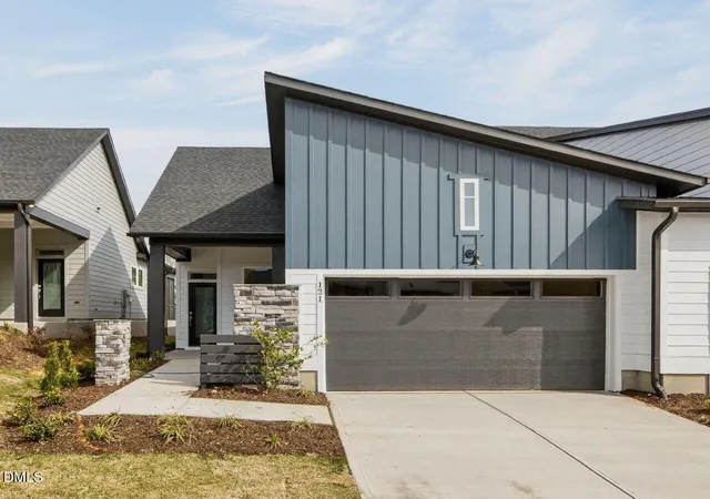121-tantara-bnd-pittsboro-nc-27312/hzid_0433c87f
