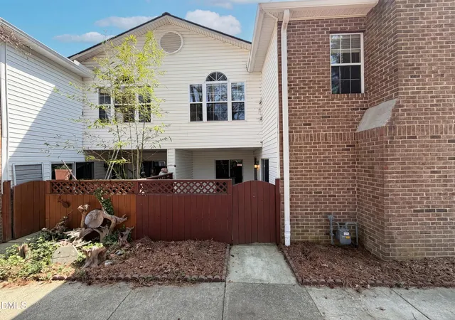 320-summerwalk-cir-chapel-hill-nc-27517/hzid_b85af72f