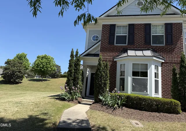 100-stratford-lakes-dr-unit-129-durham-nc-27713/hzid_7fa0f3cc