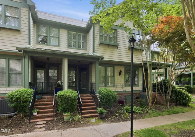 305-presque-isle-ln-bldg-300-chapel-hill-nc-27514/hzid_60eee91f