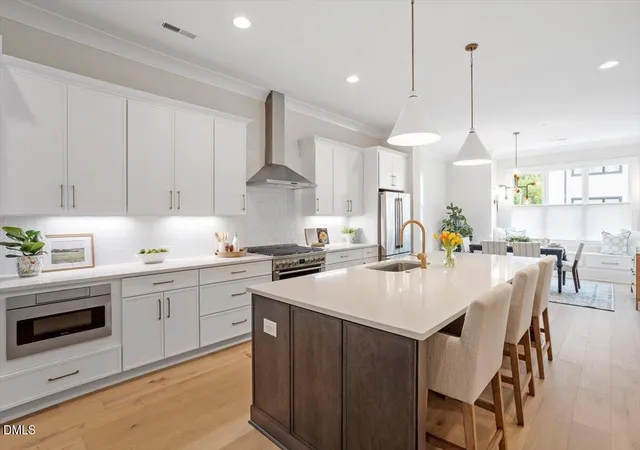811-maple-berry-ln-101-raleigh-nc-27607/hzid_bf321ed8