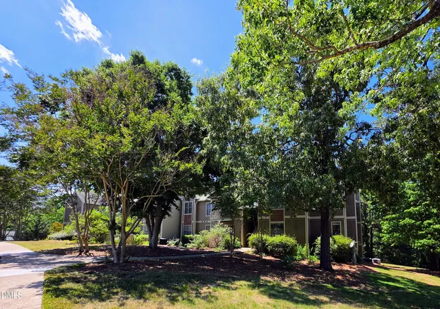 3803-chimney-ridge-pl-apt-004-durham-nc-27713/hzid_79765b78