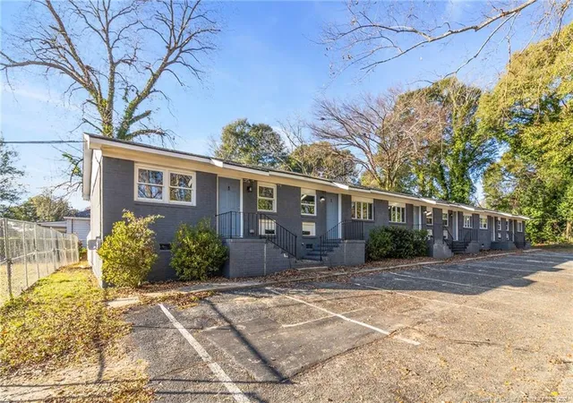 1122-morgan-st-e-fayetteville-nc-28305/hzid_fdf0dba9