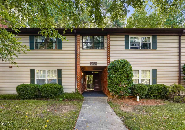 1217-manassas-ct-g-raleigh-nc-27609/hzid_194ae505