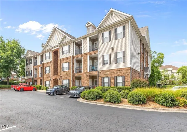2610-oldgate-dr-304-raleigh-nc-27604/hzid_d15f14be