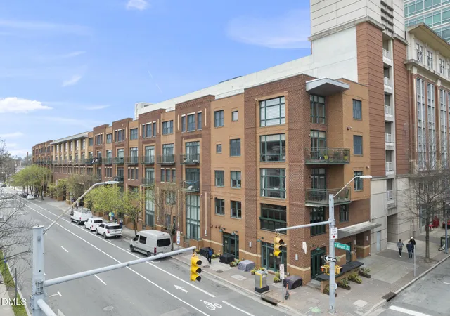 444-s-blount-st-325-raleigh-nc-27601/hzid_7cb3a330