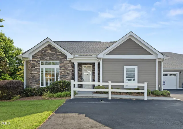 1467-orchard-villas-ave-apex-nc-27502/hzid_20180995