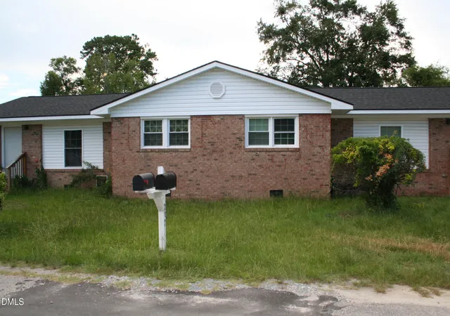 200-202-prevatte-st-lumberton-nc-28358/hzid_2b495ccc