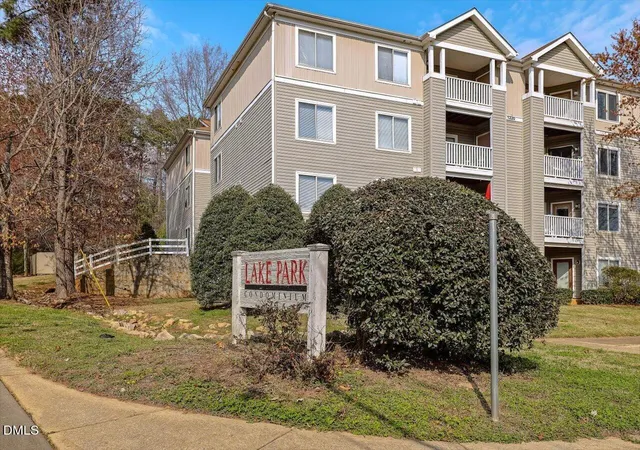 1231-university-ct-304-raleigh-nc-27606/hzid_1688b9cf