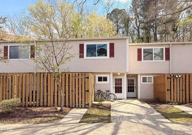 220-elizabeth-st-a15-chapel-hill-nc-27514/hzid_2153cf1c