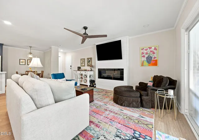 4513-edwards-ml-rd-e-raleigh-nc-27612/hzid_539796f6