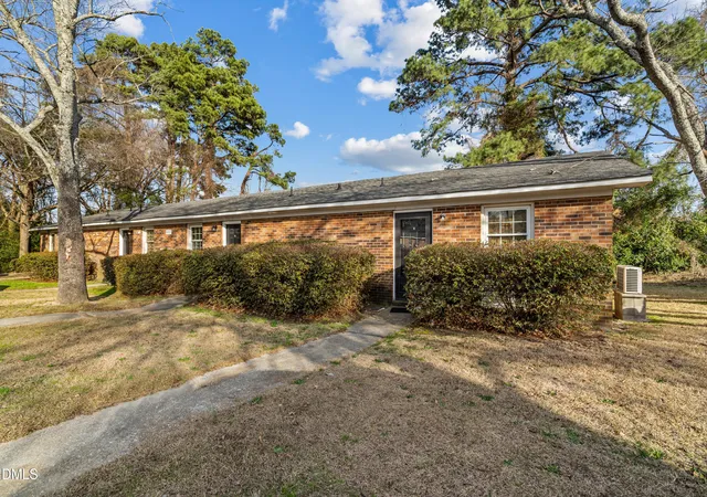 6421-applecross-ave-fayetteville-nc-28304/hzid_b9c60020