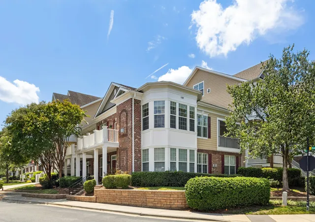 9211-calabria-dr-205-raleigh-nc-27617/hzid_97a0ac82