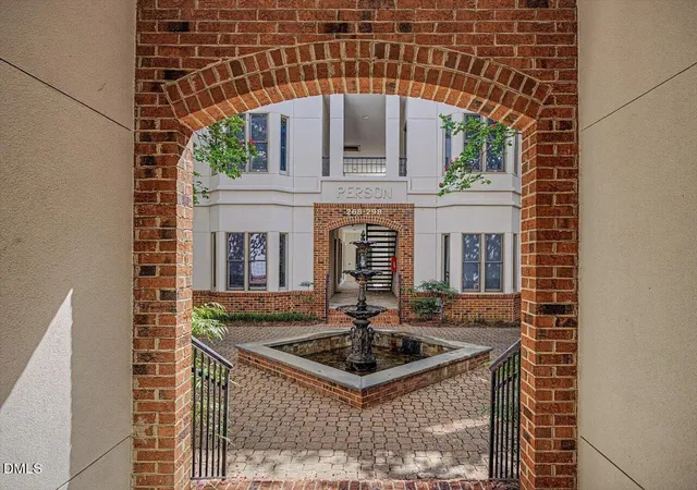 274-e-davie-st-274-raleigh-nc-27601/hzid_5930f1b4