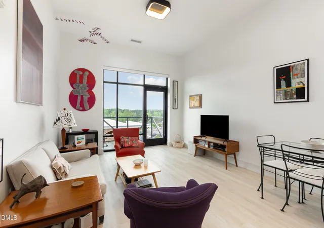 120-mosaic-blvd-308-pittsboro-nc-27312/hzid_1fbfd666