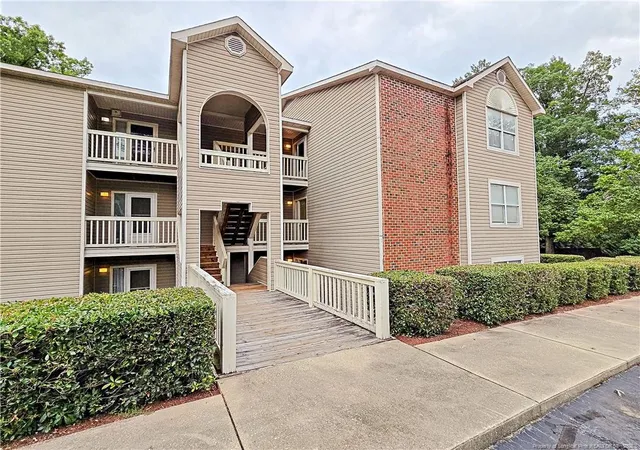 698-bartons-landing-pl-4-fayetteville-nc-28314/hzid_707f798f