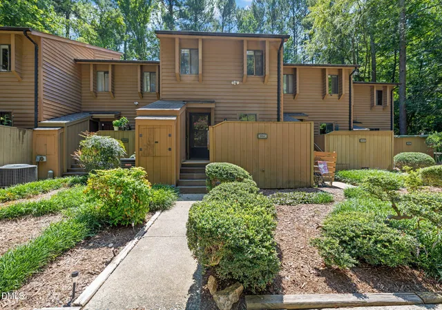 201-estes-dr-c-carrboro-nc-27510/hzid_0907f54d