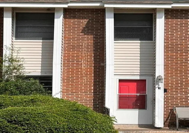 573-winding-creek-rd-e-fayetteville-nc-28305/hzid_22130f12