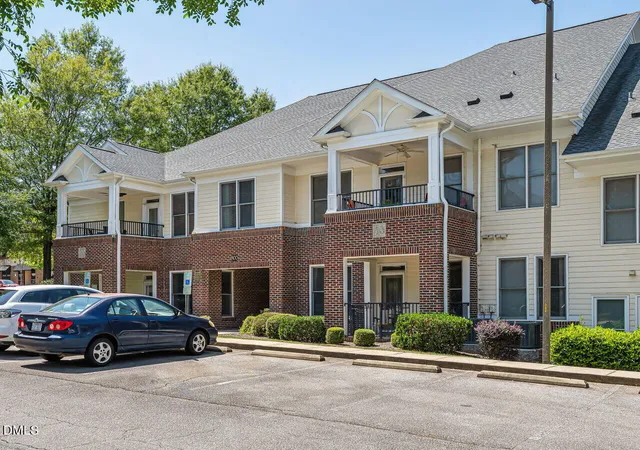 800-savannah-ridge-rd-110-holly-springs-nc-27540/hzid_99b8b48c