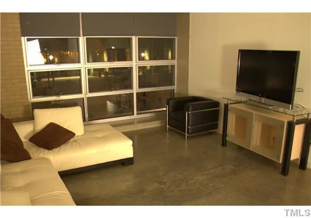 319-fayetteville-st-211-raleigh-nc-27601/hzid_62aaba66