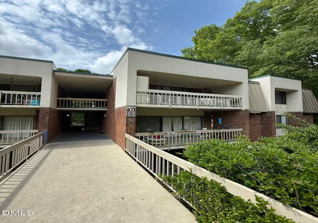 500-umstead-dr-208-chapel-hill-nc-27516/hzid_4f787f64