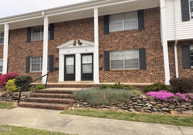 1002-willow-dr-31-chapel-hill-nc-27514/hzid_498e91d1