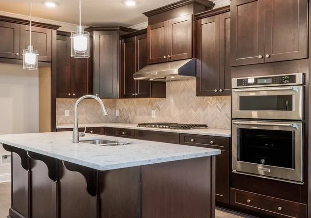 10210-sablewood-dr-105-raleigh-nc-27617/hzid_96f31fed