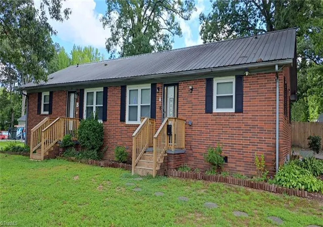 6-garden-st-thomasville-nc-27360/hzid_83a61fd1