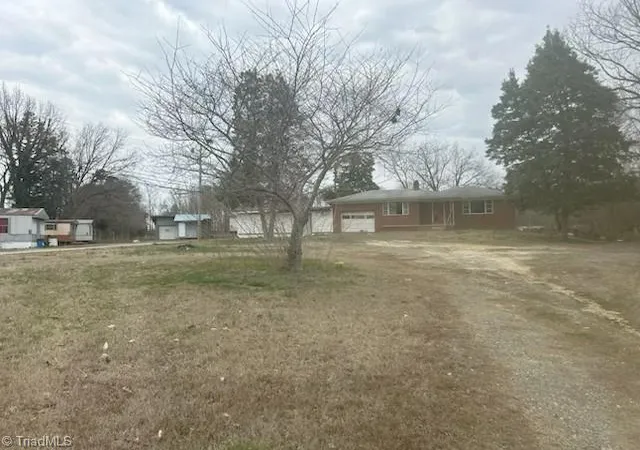 2140-w-us-hwy-64-lexington-nc-27295/hzid_bc9db44f