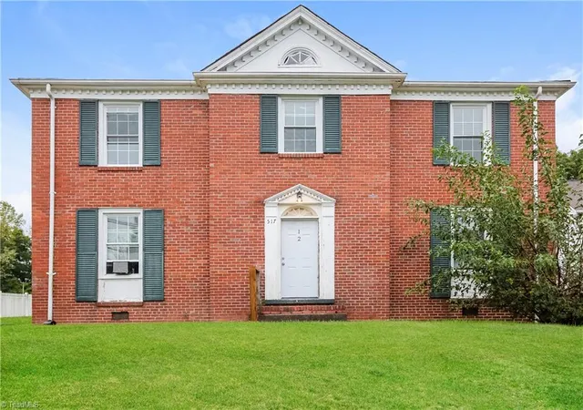 517-willow-st-mount-airy-nc-27030/hzid_b5ac61f9