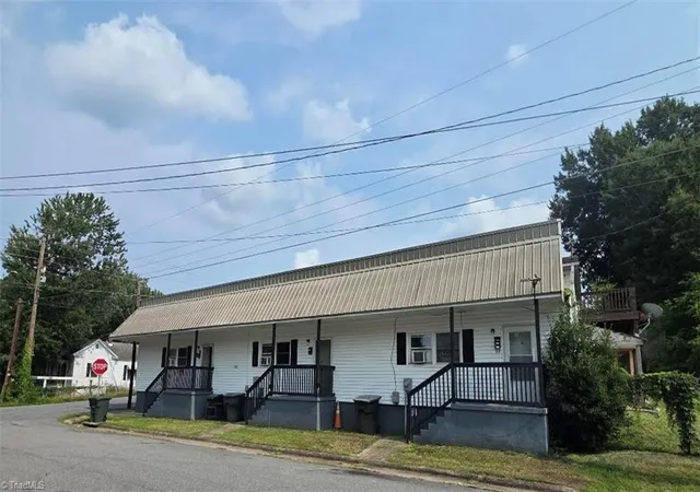 1230-ridge-ave-eden-nc-27288/hzid_7a14a8a3