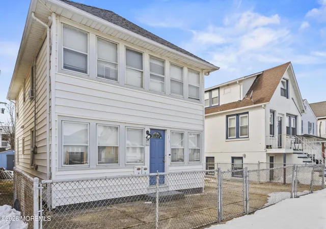 111-blaine-ave-seaside-heights-nj-08751/hzid_4b49711e