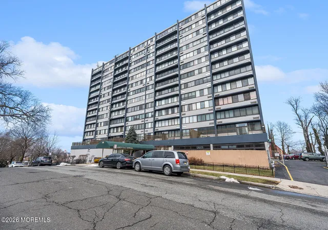170-202-lafayette-ave-6a-passaic-nj-07055/hzid_86da329a