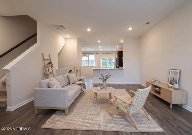 107-melanie-wy-504-manahawkin-nj-08050/hzid_5ddc8cca