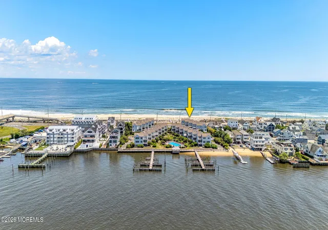 174-ocean-ave-4-sea-bright-nj-07760/hzid_79c84bbc