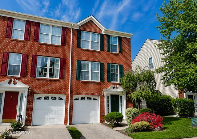 17-abby-rd-farmingdale-nj-07727/hzid_de300e84