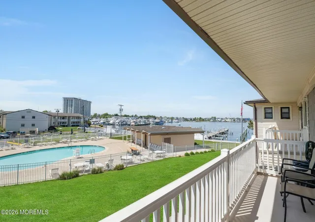 110-wharfside-dr-monmouth-beach-nj-07750/hzid_74b5e1eb