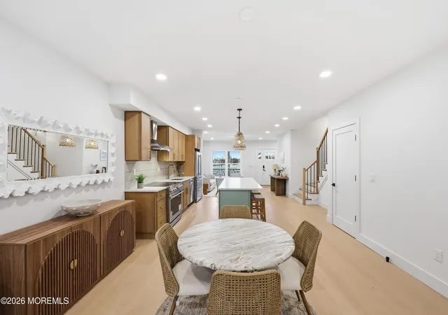801-main-st-b2-avon-by-the-sea-nj-07717/hzid_58ee28a1