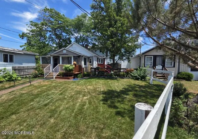 45-campview-pl-a-b-keansburg-nj-07734/hzid_e62d820e