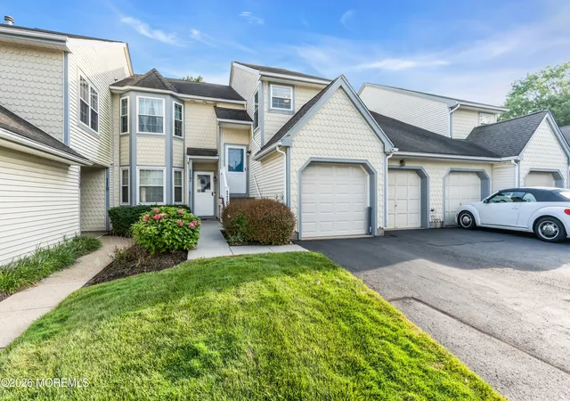 118-evergreen-ct-freehold-nj-07728/hzid_58de37e0