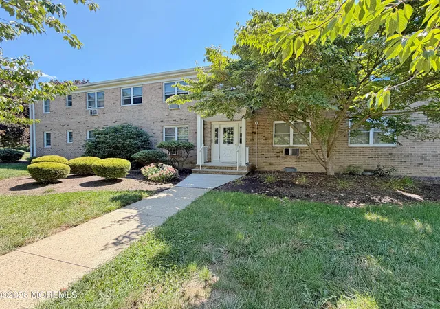 75-stonehurst-blvd-f-freehold-nj-07728/hzid_5ad9ab8e