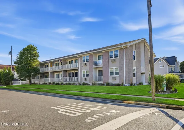 201-8th-ave-5b-belmar-nj-07719/hzid_33a7a07c