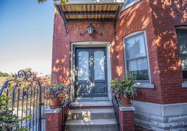 613-union-ave-knoxville-tn-37902/hzid_9d6c4598
