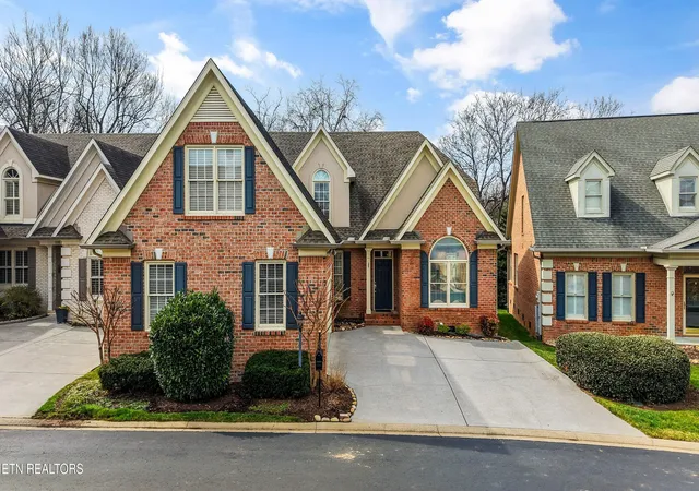 1111-highgrove-garden-way-knoxville-tn-37922/hzid_80502e26